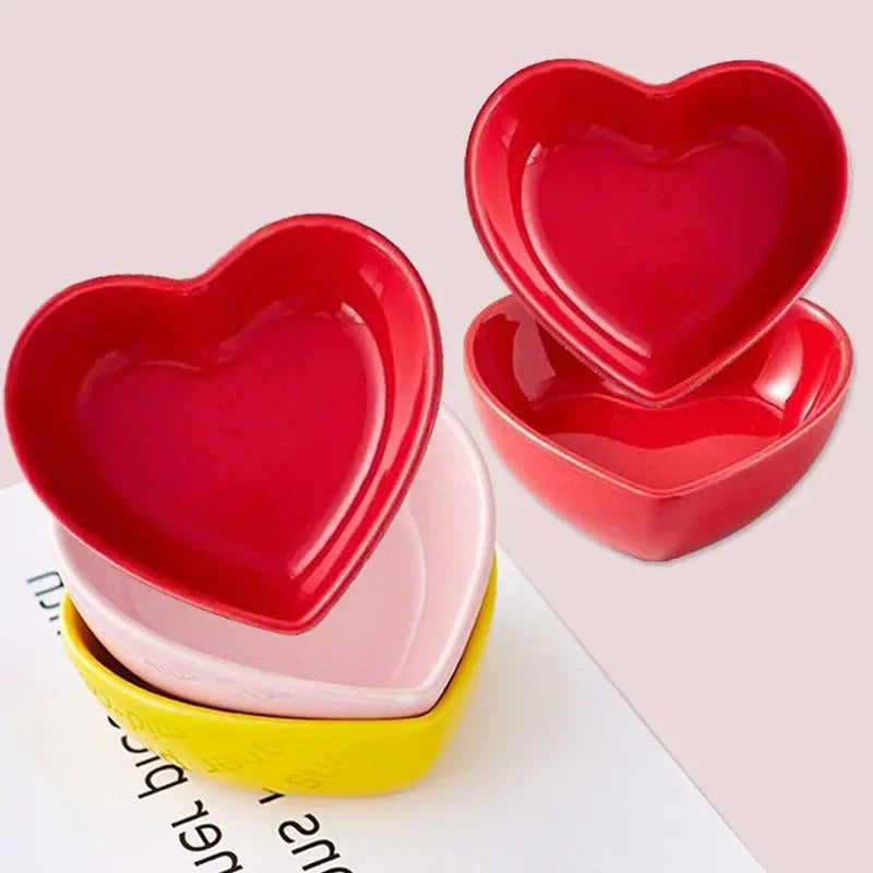 Colorful Heart Shape Ceramic Plate Hamster Feeding Bowl