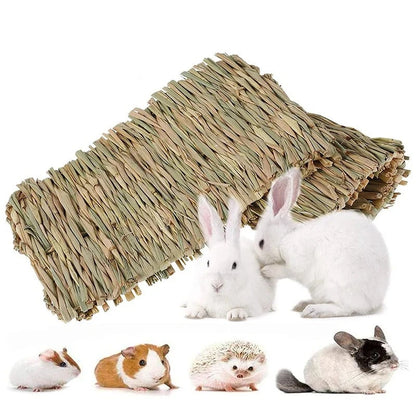 Pet Waving Natural Straw Bedding Cage Grass Mat