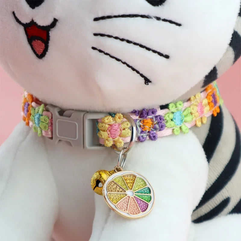 Adjustable Cute Lace Flower Cat Collar with Bell and Pendant